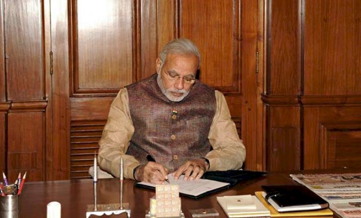 मोदी कैबिनेट का पहला फैसला: शहीदों के बच्चों की छात्रवृत्ति राशि बढ़ाने का लिया फैसला