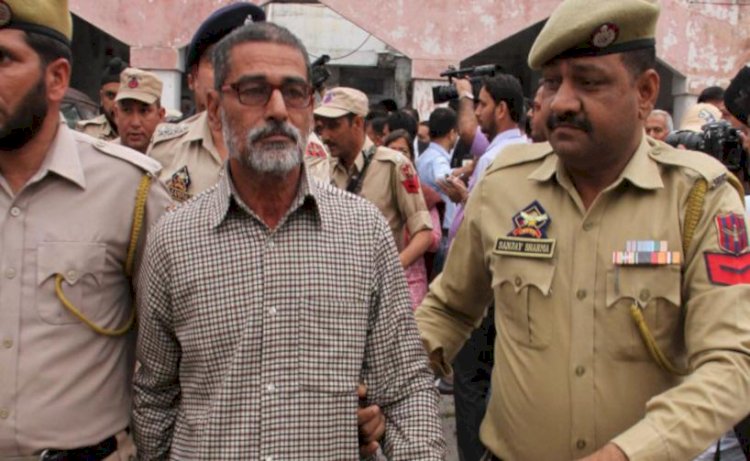 कठुआ गैंग रेप और हत्या मामले में तीन को उम्रकैद, तीन पुलिसकर्मियों को 5-5 साल की सजा