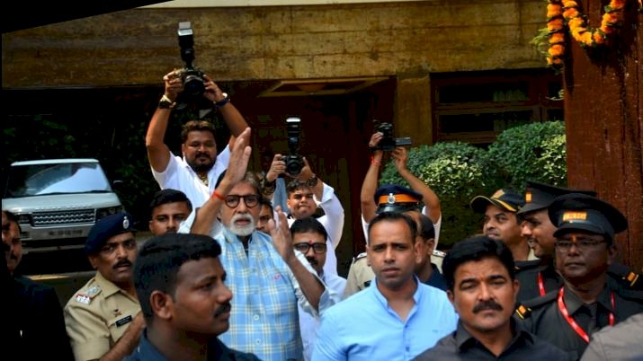 सदी के महानायक अमिताभ बच्चन के 77वें जन्मदिन की बधाई देने वालों का लगा तांतां,प्रशंसकों ने की दीर्घायु की कामना