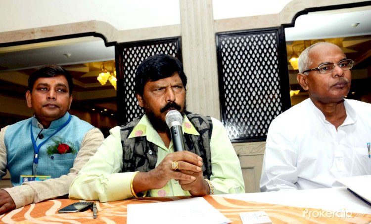 जानिए, केंद्रीय मंत्री रामदास अठावले ने बीजेपी की तुलना क्रिकेटर विराट कोहली से क्यों की?