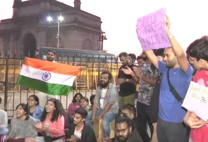 महाराष्ट्र के मुख्यमंत्री उद्धव ठाकरे ने 26/11 के मुंबई आतंकी हमले से की जेएनयू हिंसा की तुलना,कहा- महाराष्ट्र में छात्र हैं सुरक्षित