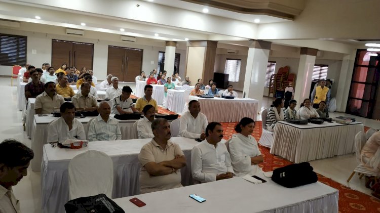 महाराष्ट्र के भिंवंडी में तीन दिवसीय स्वर विज्ञान प्रशिक्षण शिविर का हुआ आयोजन,सुप्रसिद्ध स्वर विज्ञान ट्रेनर सपना पाटनी और वास्तुविद डॉ. राजेंद्र कुमार जैन ने पढ़ाया स्वर विज्ञान का पाठ