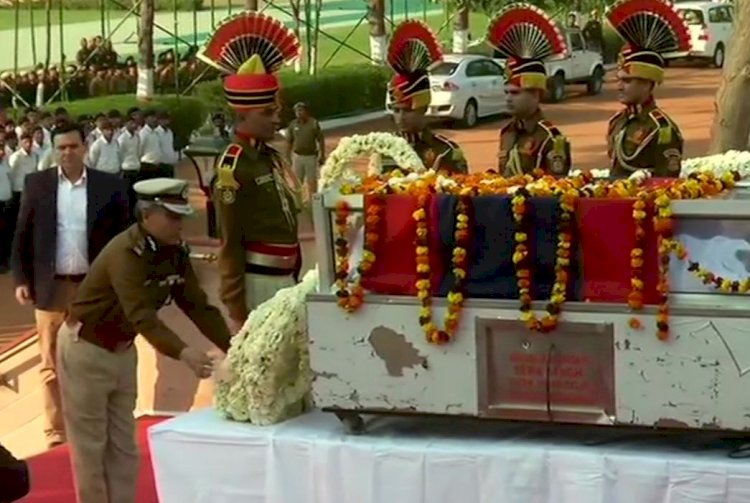 पंचतत्व में विलीन हुए शहीद रतन लाल,केंद्र ने दिया है शहीद का दर्जा, परिजनों को एक करोड़ रुपये और नौकरी देने का वादा