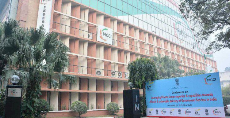 Corona Effect : कोरोना ने अर्थव्यवस्था, कारोबार और रोजगार पर डाला प्रतिकूल प्रभाव,FICCI और ASSOCHAM ने मांगा 15 से 22 लाख करोड़ रुपये का प्रोत्साहन पैकेज  