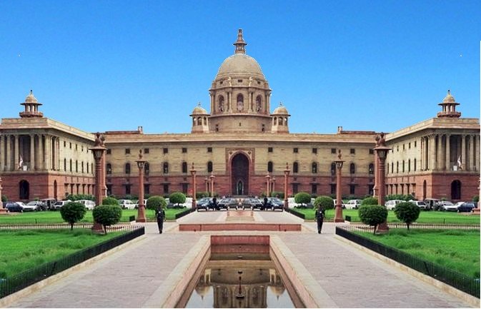 Corona Update : भारत में अब 17 मई तक लॉकडाउन, गृह मंत्रालय ने जारी की नई गाइडलाइन्स, हवाई, रेल, मेट्रो और सड़क मार्ग से अंतर्राज्यीय आवागमन रहेगा बंद 