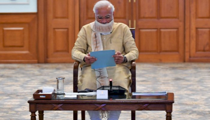 विशाखापत्तनम हादसा : राष्ट्रपति और प्रधानमंत्री समेत तमाम नेताओं ने जताया दुख,पीड़ित परिजनों को दी सांत्वना, घायलों के जल्द स्वस्थ होने की कामना 