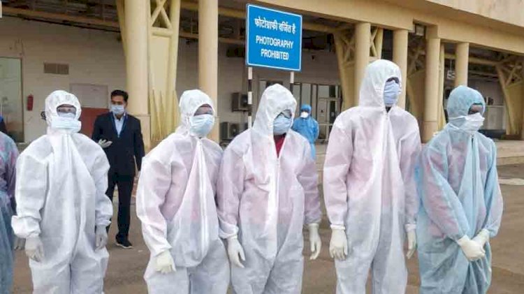 देश में 24 घंटे के अंदर कोरोना के करीब 17 हजार नए केस, 418 लोगों की मौत, 13 हजार लोग हुए ठीक, अब कुल संक्रमितों की संख्या पहुंची 4 लाख 73 हजार के पार