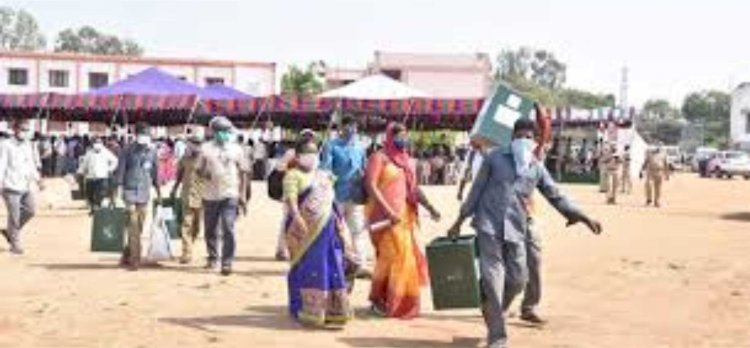 सरकार तैयार कर रही 33 हजार अफसरों और कर्मचारियों का डाटा, निर्वाचन आयोग ने जारी किया ये आदेश