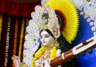 शुक्लवर्ण, श्वेतपद्मासना, हंसवाहिनी, वीणावादिनी, स्वेत वस्त्रधारनी हैं माँ सरस्वती