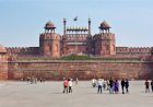 दिल्ली पुलिस के वेश में लाल किले में घुस सकते हैं खालिस्तानी समर्थक, खुफिया अलर्ट के बाद हाई लेवल मीटिंग जारी
