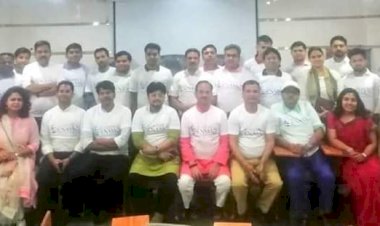 लेखक व बुद्धिजीवी फिर से मोदी सरकार बनाने के लिए हुए एकजुट