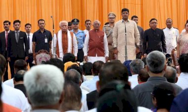 हरियाणा में बनी बीजेपी-जेजेपी की साझा सरकार,मनोहरलाल खट्टर ने मुख्यमंत्री, तो दुष्यंत चौटाला ने ली उपमुख्यमंत्री पद की शपथ 