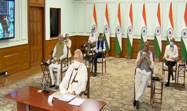 Corona Update : क्या केंद्र सरकार देश को तीन जोन में बांटने की कर रही है तैयारी,रेड जोन में किसी के जाने की नहीं होगी इजाजत,ग्रीन जोन वालों को मिलेगी आंशिक आजादी?