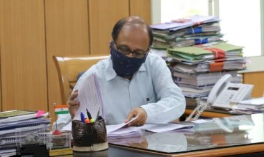 Corona Update : बिहार में एक बार फिर आया बहार, सरकारी कार्यालयों में  भी शुरू हुआ कामकाज, मालवाहक वाहनों  के परिचालन से राजमार्गों की बढ़ी रौनक