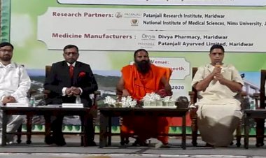 योग गुरु बाबा रामदेव ने लॉंच की कोरोना की पहली आयुर्वेदिक दवा,  'दिव्य कोरोनिल टैबलेट' से रोगी के तीन दिन में निगेटिव होने और सात दिन के अंदर कोरोना से मुक्त होने का दावा