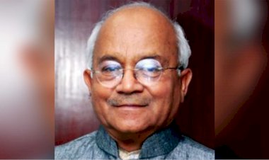 स्वतंत्रताः बताने की या छिपाने की?