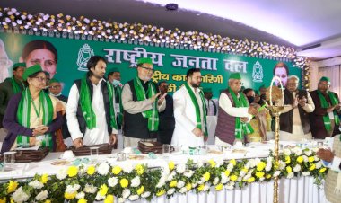 लालू प्रसाद अभी बने रहेंगे RJD के राष्ट्रीय अध्यक्ष, अक्टूबर में होगा दिल्ली में राष्ट्रीय अधिवेशन