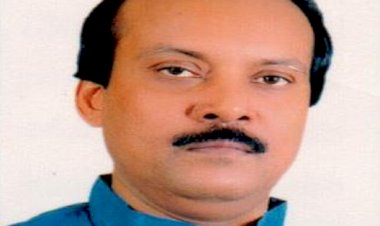 गुलाब यादव ने तेजस्वी और लालू पर लगाया आरोप, कहा- एमएलसी चुनाव में मनमानी नहीं चलेगी: राजद में बगावत,