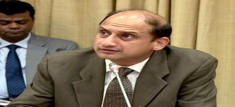 RBI को लगा एक और झटका, डिप्टी गवर्नर विरल आचार्य ने दिया इस्तीफा