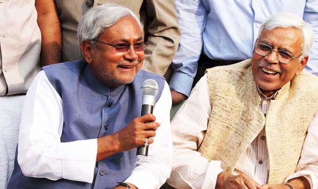 बिहार विधानसभा चुनाव से पहले आरजेडी को झटका, पार्टी के वरिष्ठ नेता शिवानंद तिवारी ने सक्रिय राजनीति से लिया संन्यास, कहा-अब आराम करना चाहता हूं!