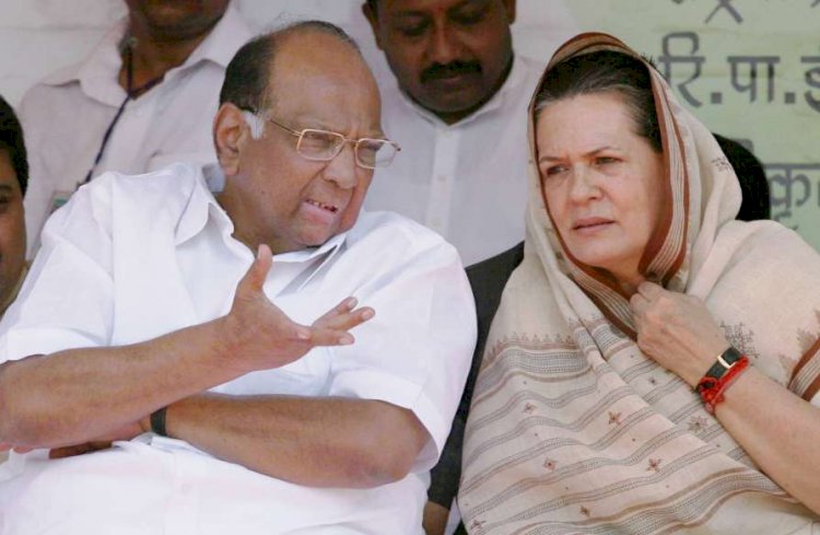 महाराष्ट्र की सियासत में बड़ा उलटफेर, बीजेपी-एनसीपी की बनी सरकार, देवेंद्र फडणनीस मुख्यमंत्री और अजित पवार बने उपमुख्यमंत्री, संजय राउत हुए आगबबूला