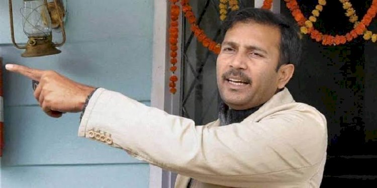 झारखंड : मुख्यमंत्री रघुवरदास और बीजेपी प्रदेश अध्यक्ष लक्ष्मण गिलुवा समेत पार्टी के कई अन्य उम्मीदवारों को मिली करारी हार, कांग्रेस, जेएमएम, जेवीएम और एजेएसयू अध्यक्ष ने दर्ज की जीत