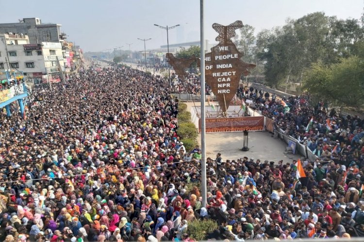 शाहीन बाग प्रदर्शन : अभी नहीं खुलेगी शाहीनबाग की सड़क,सुप्रीम कोर्ट ने अमित साहनी की याचिका पर सुनवाई टाली, 10 फरवरी को होगी अगली सुनवाई
