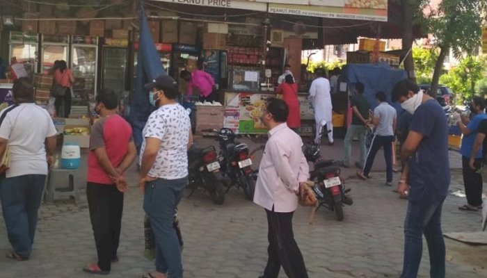 Corona Update : दिल्ली में भी खुलेंगी दुकानें,अरविंद केजरीवाल सरकार का फैसला,गृह मंत्रालय के निर्देशों का सख्ती से होगा पालन