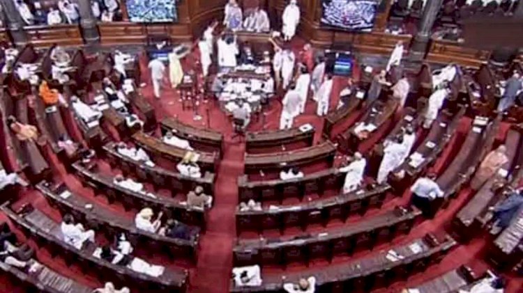 किसान विरोधी बिल वापस लो... राज्यसभा के बाद लोकसभा में भी विपक्षी सांसदों की नारेबाजी, सदन की कार्यवाही स्थगित