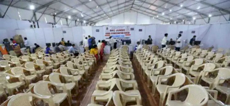 वैक्सीन की किल्लत झेल रहा मुंबई, आज बंद रहेंगे कोरोना टीकाकरण के 51 सेंटर