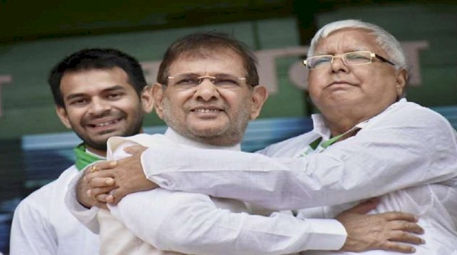 अब लालू प्रसाद की पनाह में शरद यादव, अपनी पार्टी का कराया राजद में विलय, जानिये क्या बताया कारण